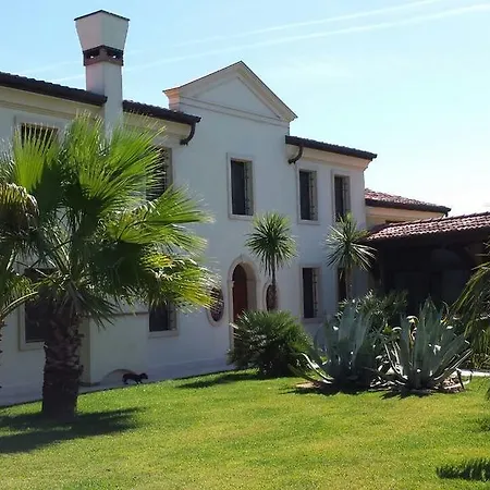 Corte San Tomaso Bed & Breakfast